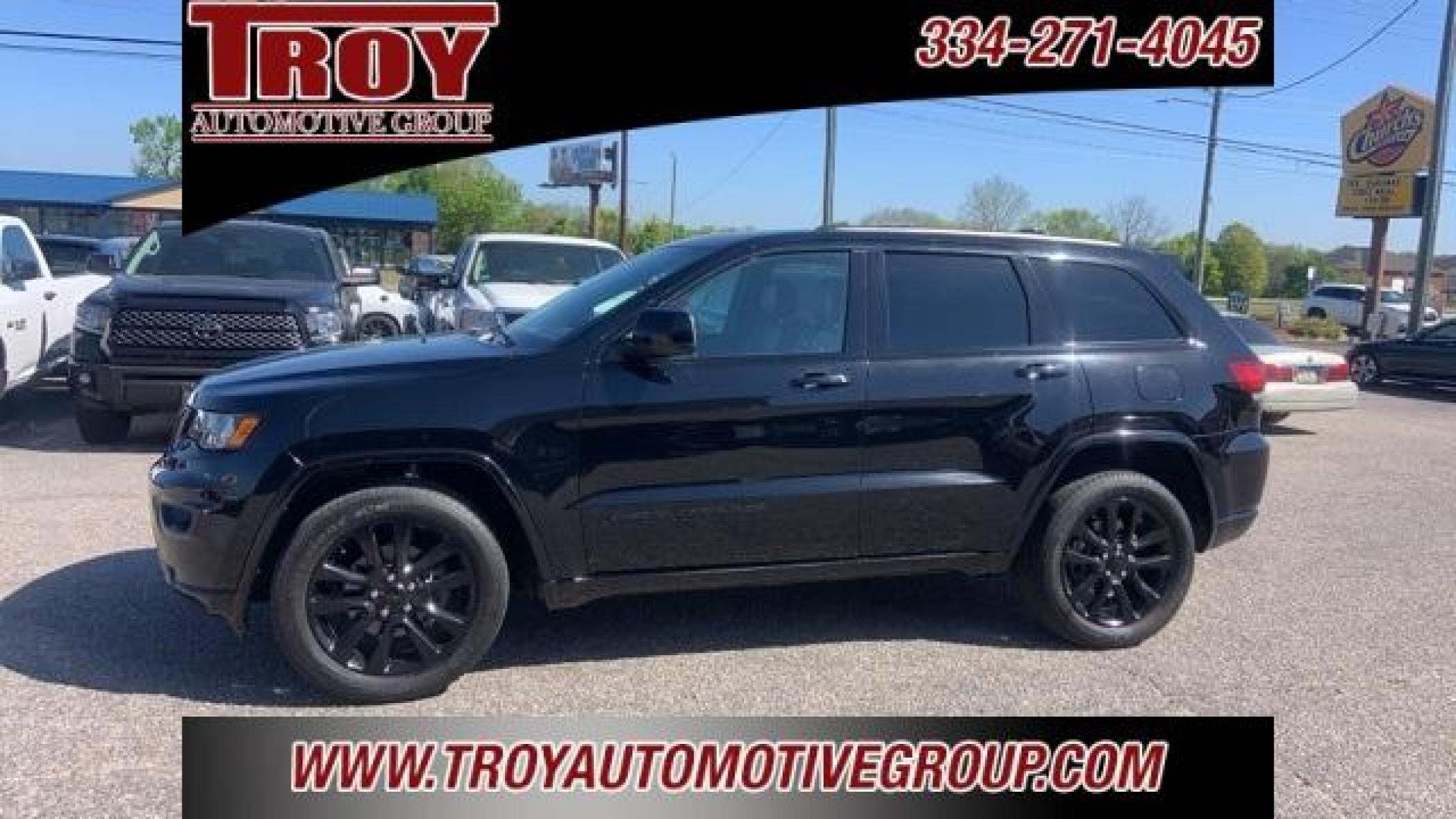 2018 Diamond Black Crystal Pearlcoat /Black Jeep Grand Cherokee Altitude (1C4RJFAG3JC) with an 3.6L V6 24V VVT engine, Automatic transmission, located at 6812 Atlanta Hwy, Montgomery, AL, 36117, (334) 271-4045, 32.382118, -86.178673 - Diamond Black Crystal Pearlcoat 2018 Jeep Grand Cherokee Altitude 4WD 3.6L V6 24V VVT 8-Speed Automatic<br><br>Financing Available---Top Value for Trades.<br><br><br>Awards:<br> * 2018 KBB.com 10 Most Awarded Brands - Photo #0