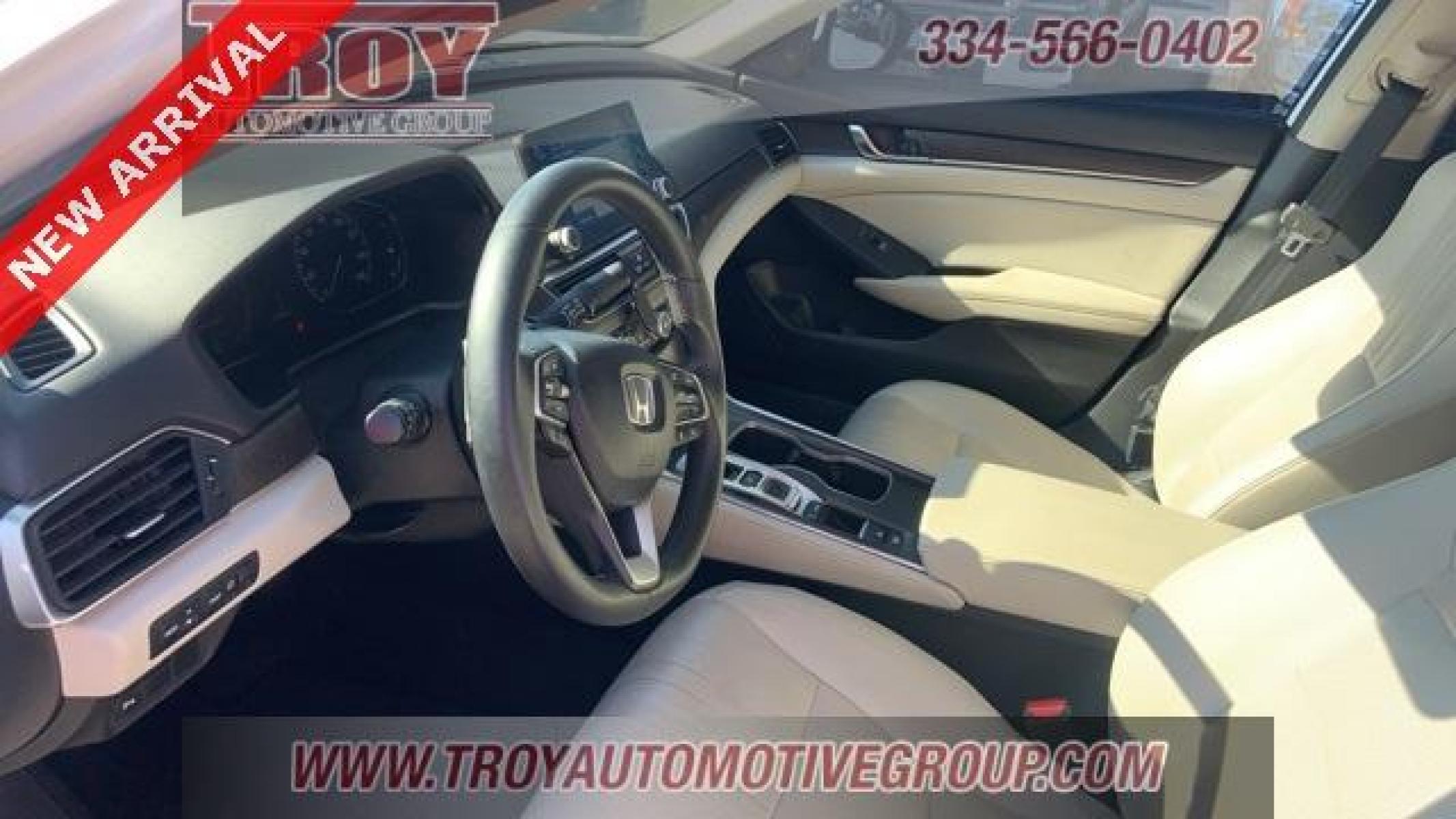 2018 Platinum White Pearl /Gray Honda Accord Touring 2.0T (1HGCV2F9XJA) with an I4 DOHC 16V Turbocharged engine, Automatic transmission, located at 6812 Atlanta Hwy, Montgomery, AL, 36117, (334) 271-4045, 32.382118, -86.178673 - Photo #34