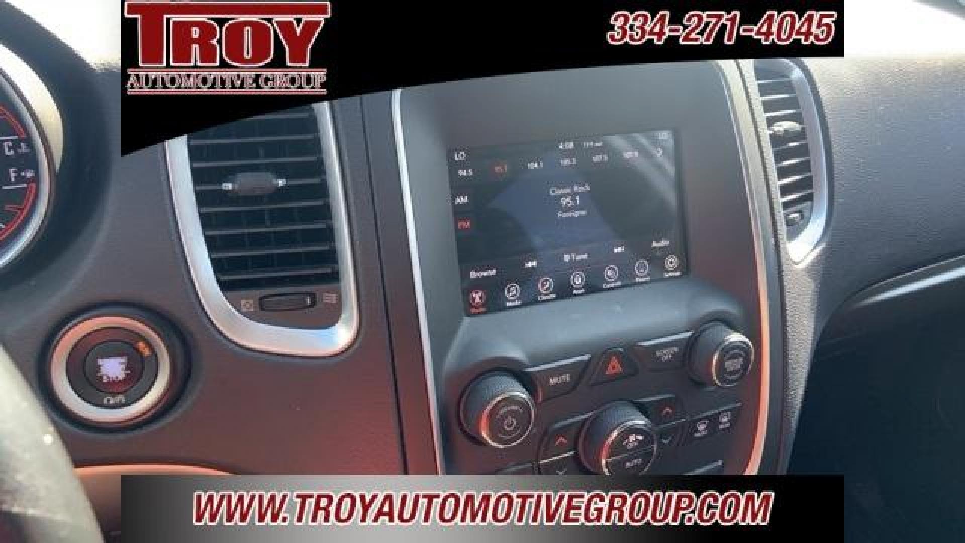 2020 DB Black Crystal Clearcoat /Black Dodge Durango SXT (1C4RDHAG8LC) with an 3.6L V6 24V VVT engine, Automatic transmission, located at 6812 Atlanta Hwy, Montgomery, AL, 36117, (334) 271-4045, 32.382118, -86.178673 - Photo#38