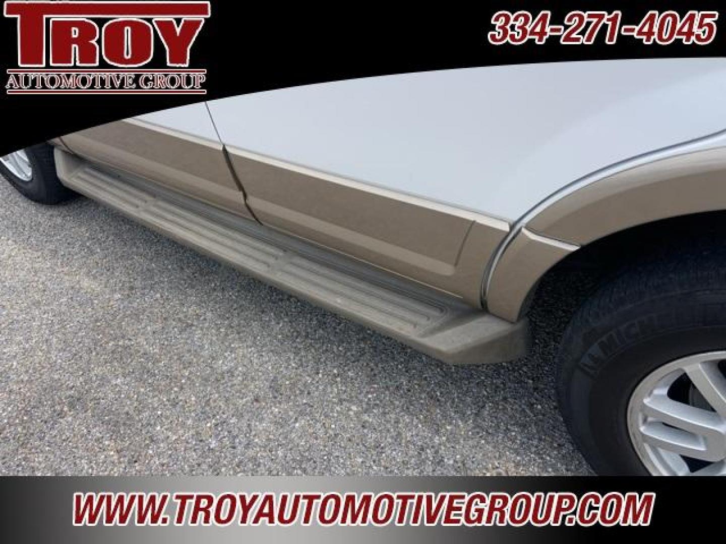 2012 Oxford White /Camel Ford Expedition (1FMJU1H58CE) with an 5.4L V8 SOHC 24V FFV engine, Automatic transmission, located at 6812 Atlanta Hwy, Montgomery, AL, 36117, (334) 271-4045, 32.382118, -86.178673 - Photo#14