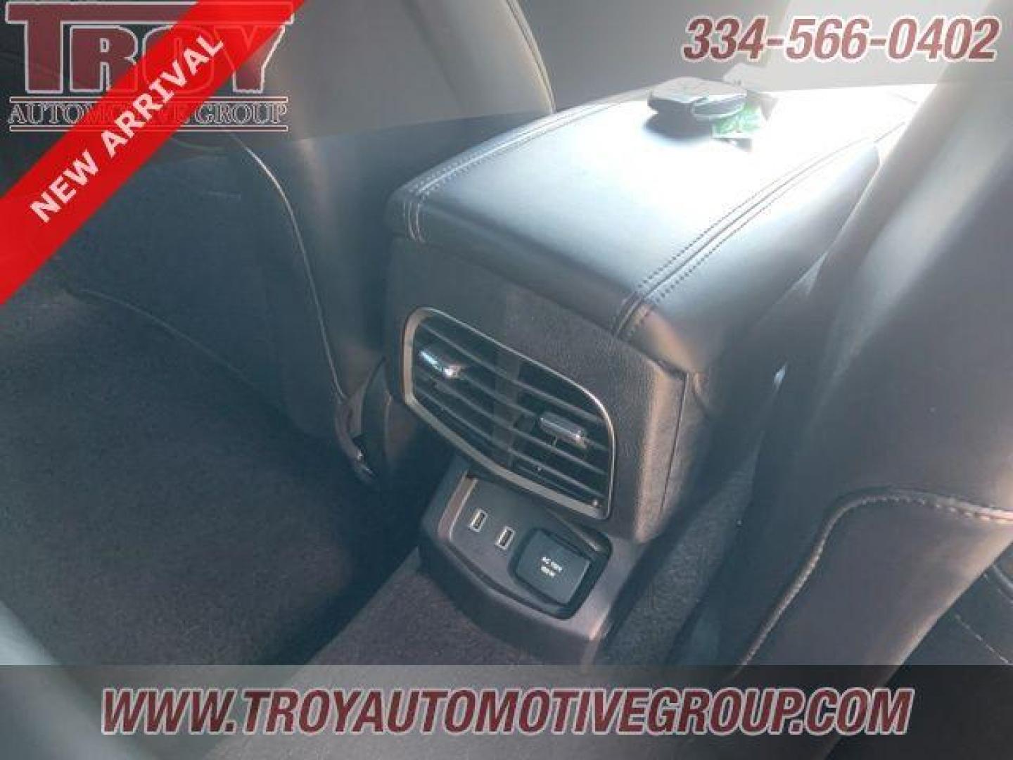 2020 Blue /Ebony Lincoln MKZ Reserve (3LN6L5E96LR) with an 2.0L I4 engine, Automatic transmission, located at 6812 Atlanta Hwy, Montgomery, AL, 36117, (334) 271-4045, 32.382118, -86.178673 - <br>Power Sunroof!!<br>2 Master Keys w/Remote Start!! - Photo#18