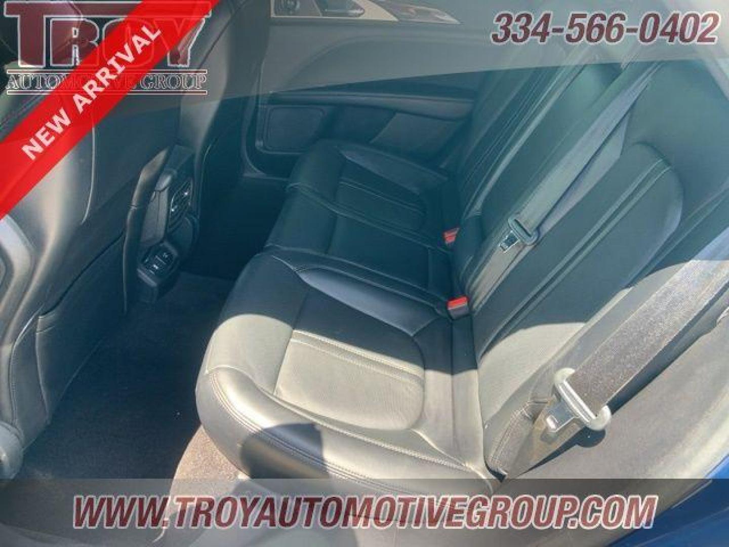 2020 Blue /Ebony Lincoln MKZ Reserve (3LN6L5E96LR) with an 2.0L I4 engine, Automatic transmission, located at 6812 Atlanta Hwy, Montgomery, AL, 36117, (334) 271-4045, 32.382118, -86.178673 - <br>Power Sunroof!!<br>2 Master Keys w/Remote Start!! - Photo#20