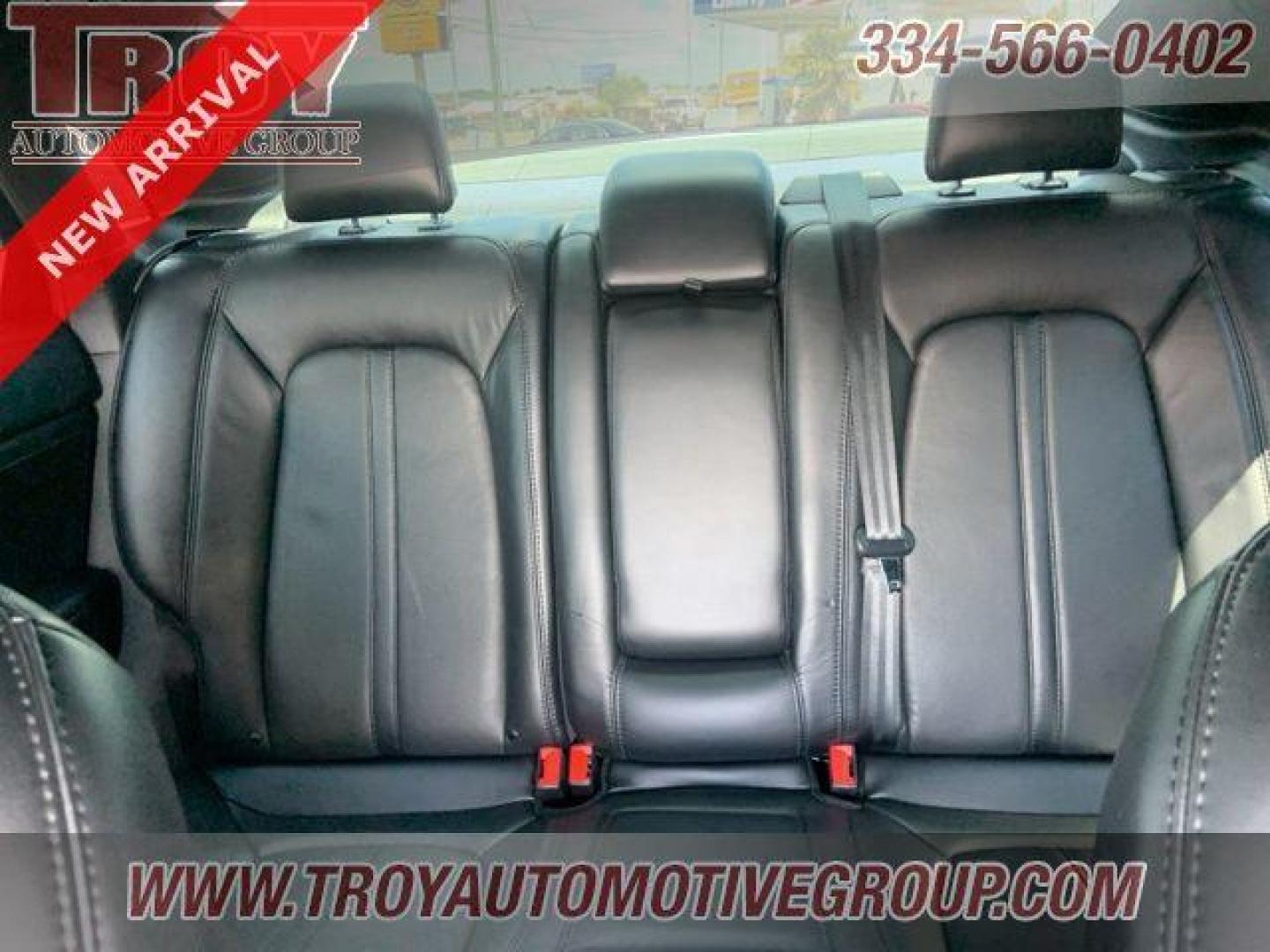 2020 Blue /Ebony Lincoln MKZ Reserve (3LN6L5E96LR) with an 2.0L I4 engine, Automatic transmission, located at 6812 Atlanta Hwy, Montgomery, AL, 36117, (334) 271-4045, 32.382118, -86.178673 - <br>Power Sunroof!!<br>2 Master Keys w/Remote Start!! - Photo#38