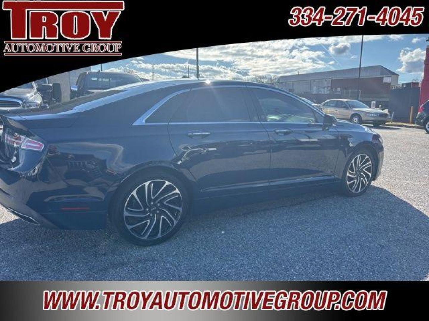 2020 Blue /Ebony Lincoln MKZ Reserve (3LN6L5E96LR) with an 2.0L I4 engine, Automatic transmission, located at 6812 Atlanta Hwy, Montgomery, AL, 36117, (334) 271-4045, 32.382118, -86.178673 - <br>Power Sunroof!!<br>2 Master Keys w/Remote Start!! - Photo#39