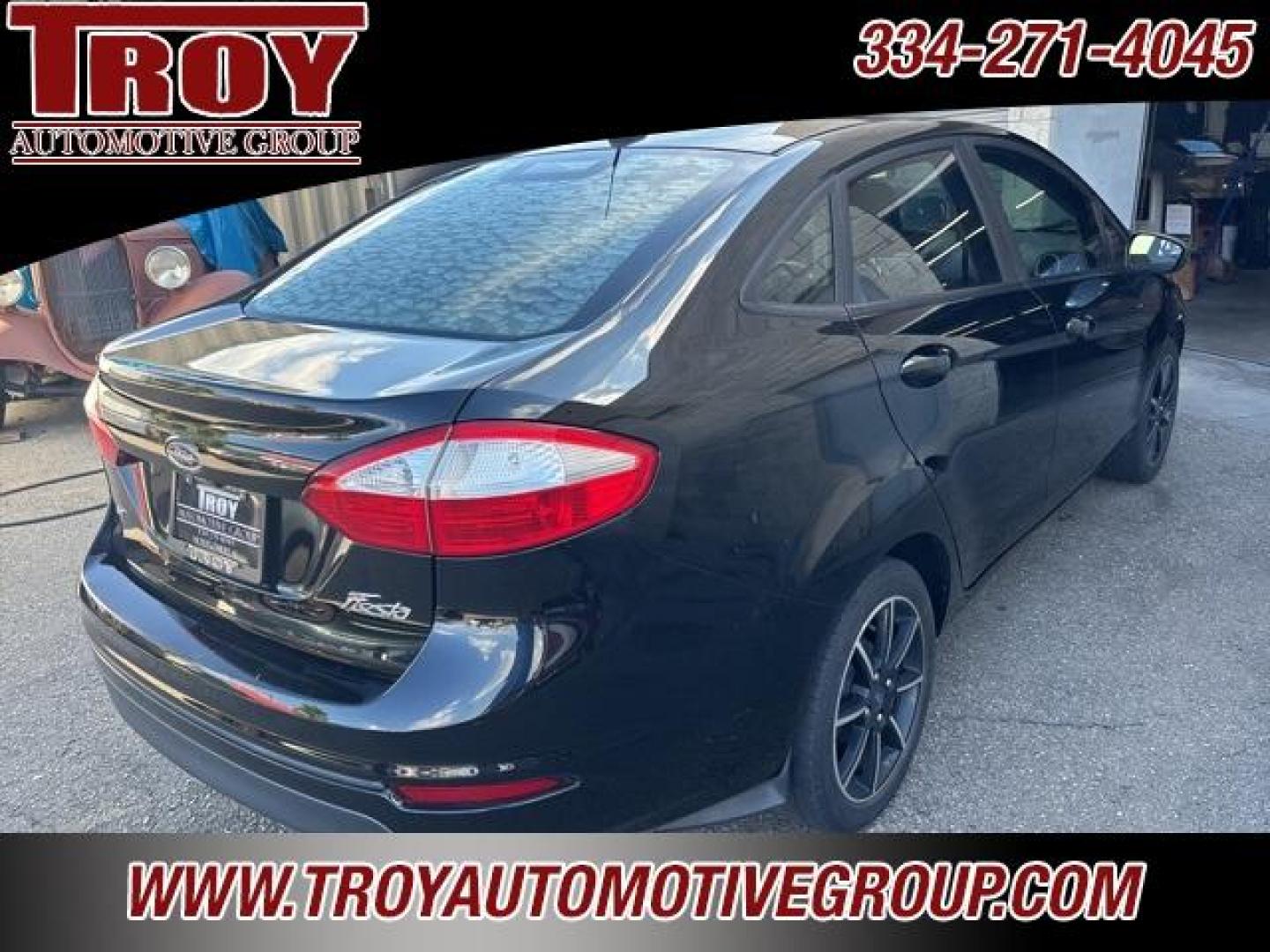 2019 Shadow Black /Charcoal Black Ford Fiesta SE (3FADP4BJ8KM) with an 1.6L I4 Ti-VCT engine, Automatic transmission, located at 6812 Atlanta Hwy, Montgomery, AL, 36117, (334) 271-4045, 32.382118, -86.178673 - Photo#8