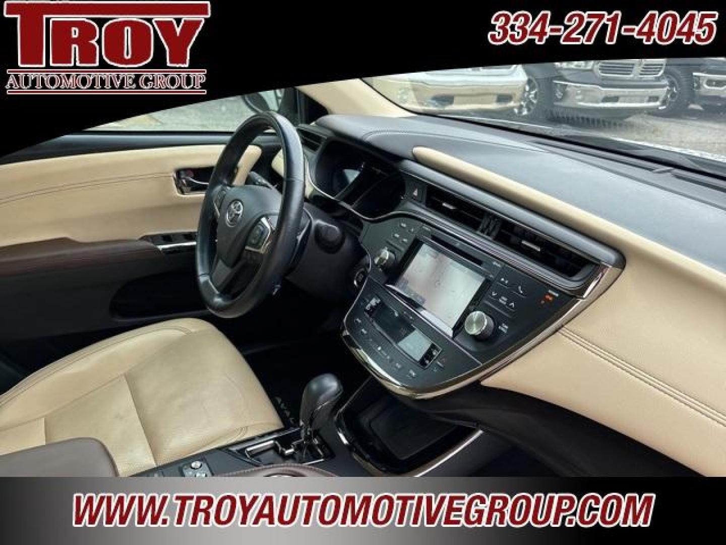 2017 Blizzard Pearl /Almond Toyota Avalon (4T1BK1EB3HU) with an 3.5L V6 DOHC Dual VVT-i 24V engine, Automatic transmission, located at 6812 Atlanta Hwy, Montgomery, AL, 36117, (334) 271-4045, 32.382118, -86.178673 - Photo#32