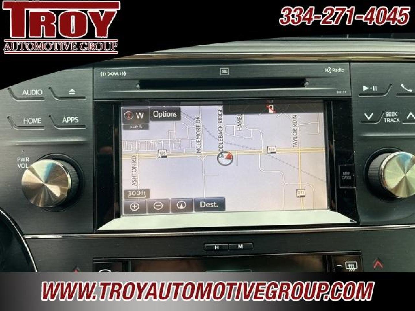 2017 Blizzard Pearl /Almond Toyota Avalon (4T1BK1EB3HU) with an 3.5L V6 DOHC Dual VVT-i 24V engine, Automatic transmission, located at 6812 Atlanta Hwy, Montgomery, AL, 36117, (334) 271-4045, 32.382118, -86.178673 - Photo#40