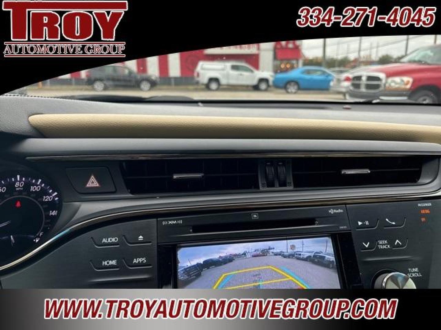 2017 Blizzard Pearl /Almond Toyota Avalon (4T1BK1EB3HU) with an 3.5L V6 DOHC Dual VVT-i 24V engine, Automatic transmission, located at 6812 Atlanta Hwy, Montgomery, AL, 36117, (334) 271-4045, 32.382118, -86.178673 - Photo#49