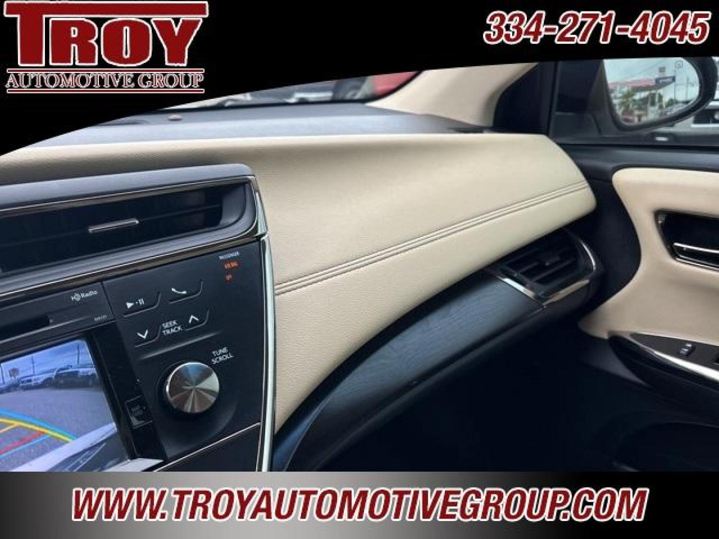 2017 Blizzard Pearl /Almond Toyota Avalon (4T1BK1EB3HU) with an 3.5L V6 DOHC Dual VVT-i 24V engine, Automatic transmission, located at 6812 Atlanta Hwy, Montgomery, AL, 36117, (334) 271-4045, 32.382118, -86.178673 - Photo#50