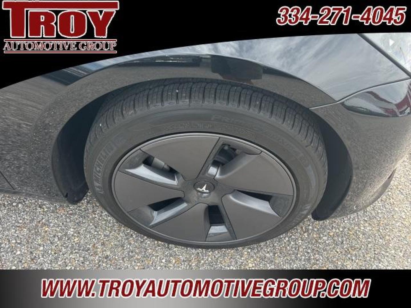 2022 Solid Black /Black Tesla Model 3 Base (5YJ3E1EA1NF) with an Electric Motor engine, Automatic transmission, located at 6812 Atlanta Hwy, Montgomery, AL, 36117, (334) 271-4045, 32.382118, -86.178673 - 1-Owner!!<br>Navigation!!<br>Tinted Windows!<br>2-Keys!!<br> - Photo#17