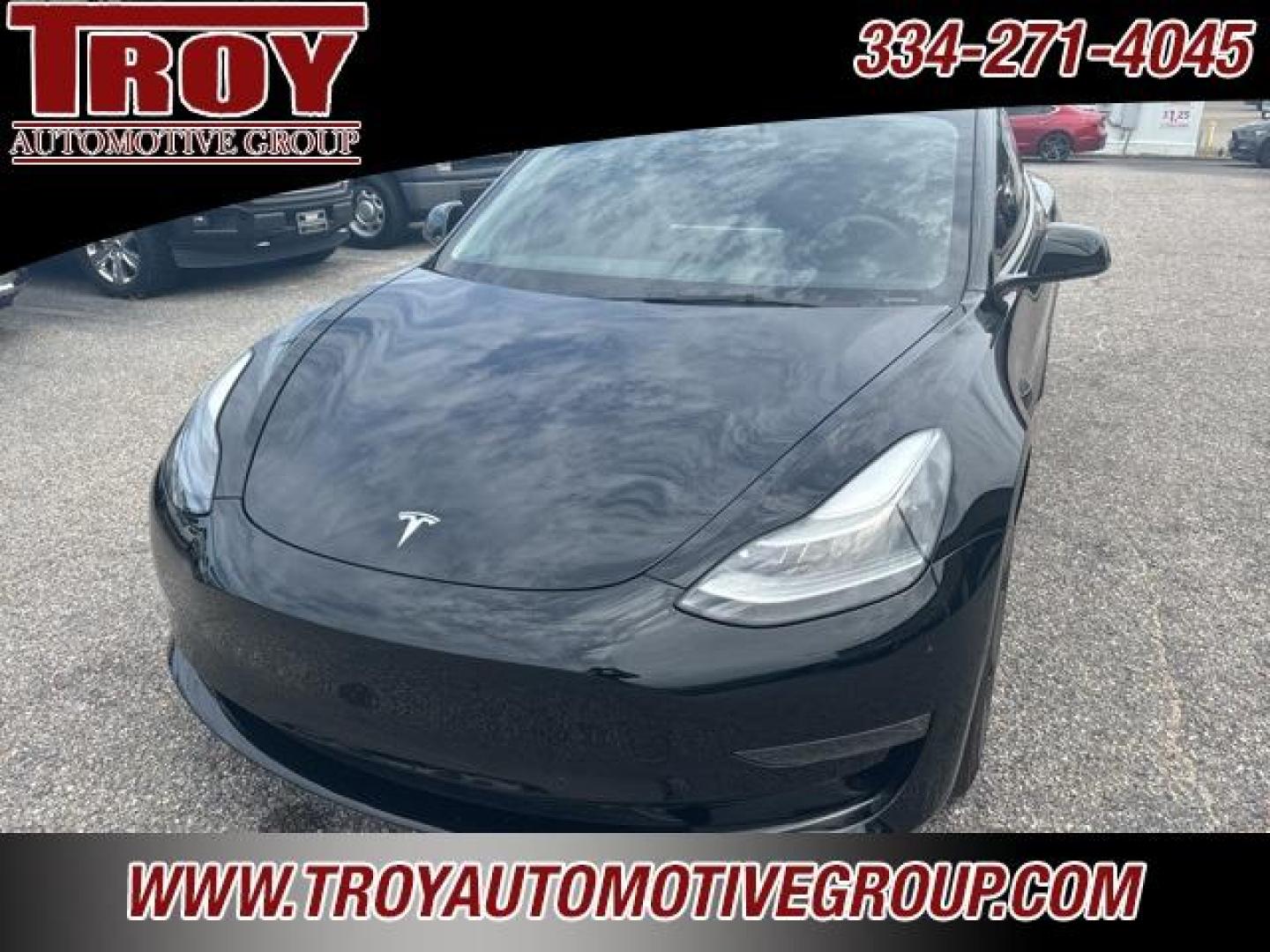 2022 Solid Black /Black Tesla Model 3 Base (5YJ3E1EA1NF) with an Electric Motor engine, Automatic transmission, located at 6812 Atlanta Hwy, Montgomery, AL, 36117, (334) 271-4045, 32.382118, -86.178673 - 1-Owner!!<br>Navigation!!<br>Tinted Windows!<br>2-Keys!!<br> - Photo#4