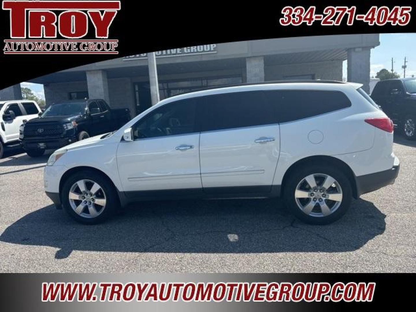2012 White /Light Gray Chevrolet Traverse LTZ (1GNKVLED3CJ) with an 3.6L V6 SIDI engine, Automatic transmission, located at 6812 Atlanta Hwy, Montgomery, AL, 36117, (334) 271-4045, 32.382118, -86.178673 - Photo#9