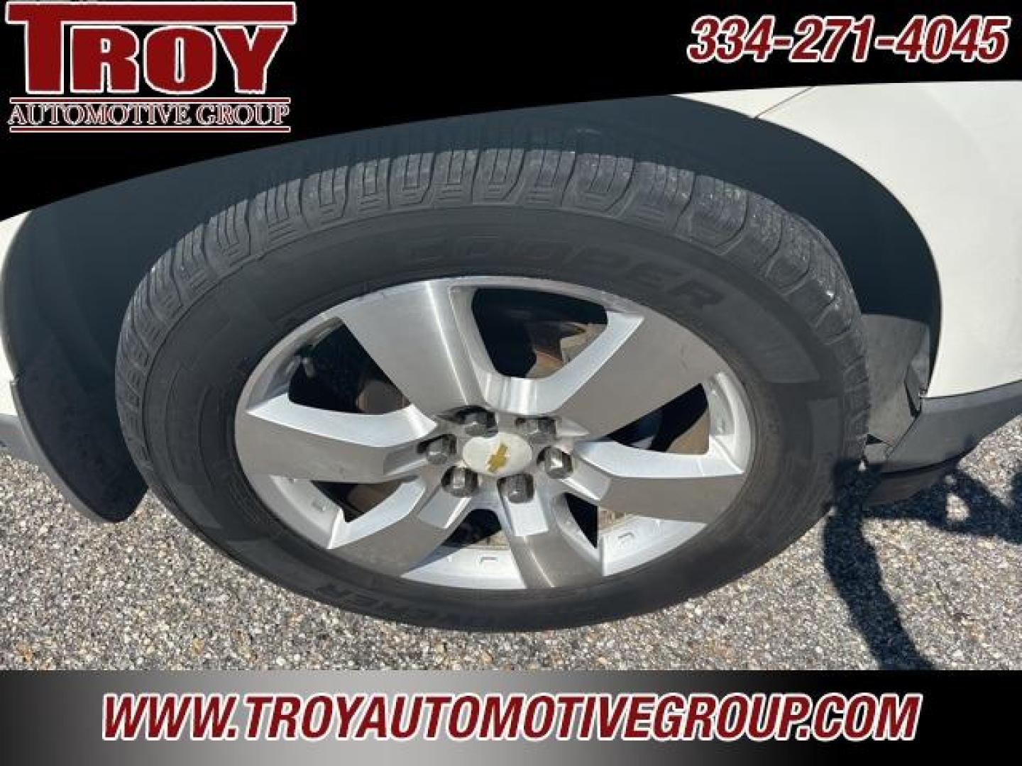 2012 White /Light Gray Chevrolet Traverse LTZ (1GNKVLED3CJ) with an 3.6L V6 SIDI engine, Automatic transmission, located at 6812 Atlanta Hwy, Montgomery, AL, 36117, (334) 271-4045, 32.382118, -86.178673 - Photo#15