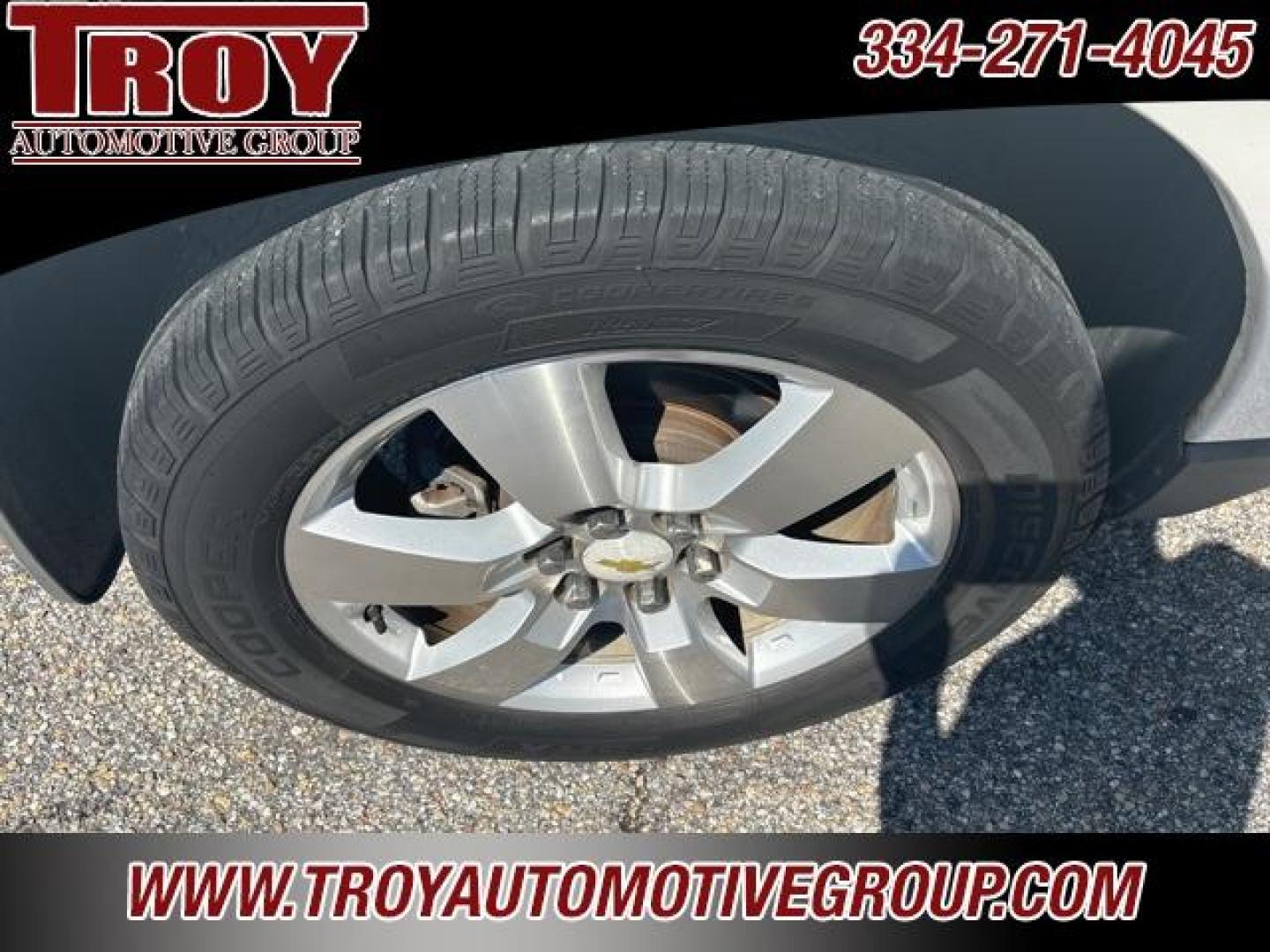 2012 White /Light Gray Chevrolet Traverse LTZ (1GNKVLED3CJ) with an 3.6L V6 SIDI engine, Automatic transmission, located at 6812 Atlanta Hwy, Montgomery, AL, 36117, (334) 271-4045, 32.382118, -86.178673 - Photo#16