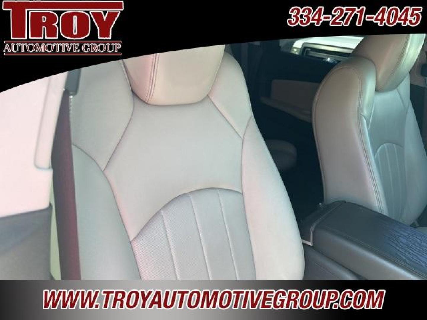 2012 White /Light Gray Chevrolet Traverse LTZ (1GNKVLED3CJ) with an 3.6L V6 SIDI engine, Automatic transmission, located at 6812 Atlanta Hwy, Montgomery, AL, 36117, (334) 271-4045, 32.382118, -86.178673 - Photo#36