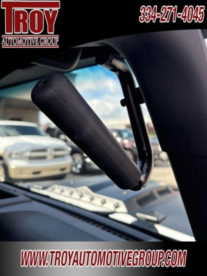 2017 Bright White Clearcoat /Dark Olive/Black Jeep Wrangler Unlimited Rubicon (1C4HJWFG5HL) with an 3.6L V6 24V VVT engine, Automatic transmission, located at 6812 Atlanta Hwy, Montgomery, AL, 36117, (334) 271-4045, 32.382118, -86.178673 - Only 59k!!<br>Saddle Leather Interior!!<br>Heated Seats!!<br>Tow Package!!<br>Alpine Premium Sound!!<br> - Photo#32