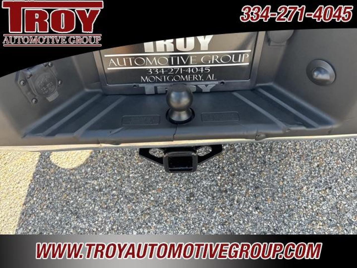2004 Oxford White Clearcoat /Medium Parchment Ford F-150 (1FTRF12W84N) with an 4.6L V8 EFI engine, Automatic transmission, located at 6812 Atlanta Hwy, Montgomery, AL, 36117, (334) 271-4045, 32.382118, -86.178673 - Photo#16