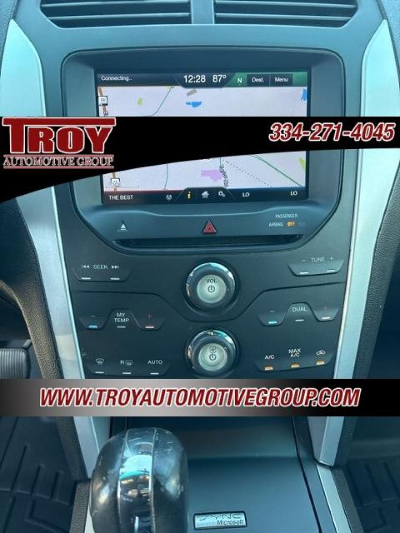 2013 Sterling Gray Metallic /Charcoal Black Ford Explorer XLT (1FM5K7D88DG) with an 3.5L 6-Cylinder SMPI DOHC engine, Automatic transmission, located at 6812 Atlanta Hwy, Montgomery, AL, 36117, (334) 271-4045, 32.382118, -86.178673 - Photo#41