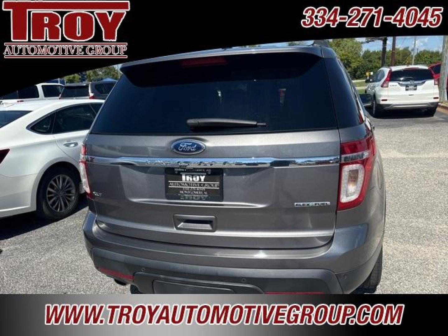 2013 Sterling Gray Metallic /Charcoal Black Ford Explorer XLT (1FM5K7D88DG) with an 3.5L 6-Cylinder SMPI DOHC engine, Automatic transmission, located at 6812 Atlanta Hwy, Montgomery, AL, 36117, (334) 271-4045, 32.382118, -86.178673 - Photo#5