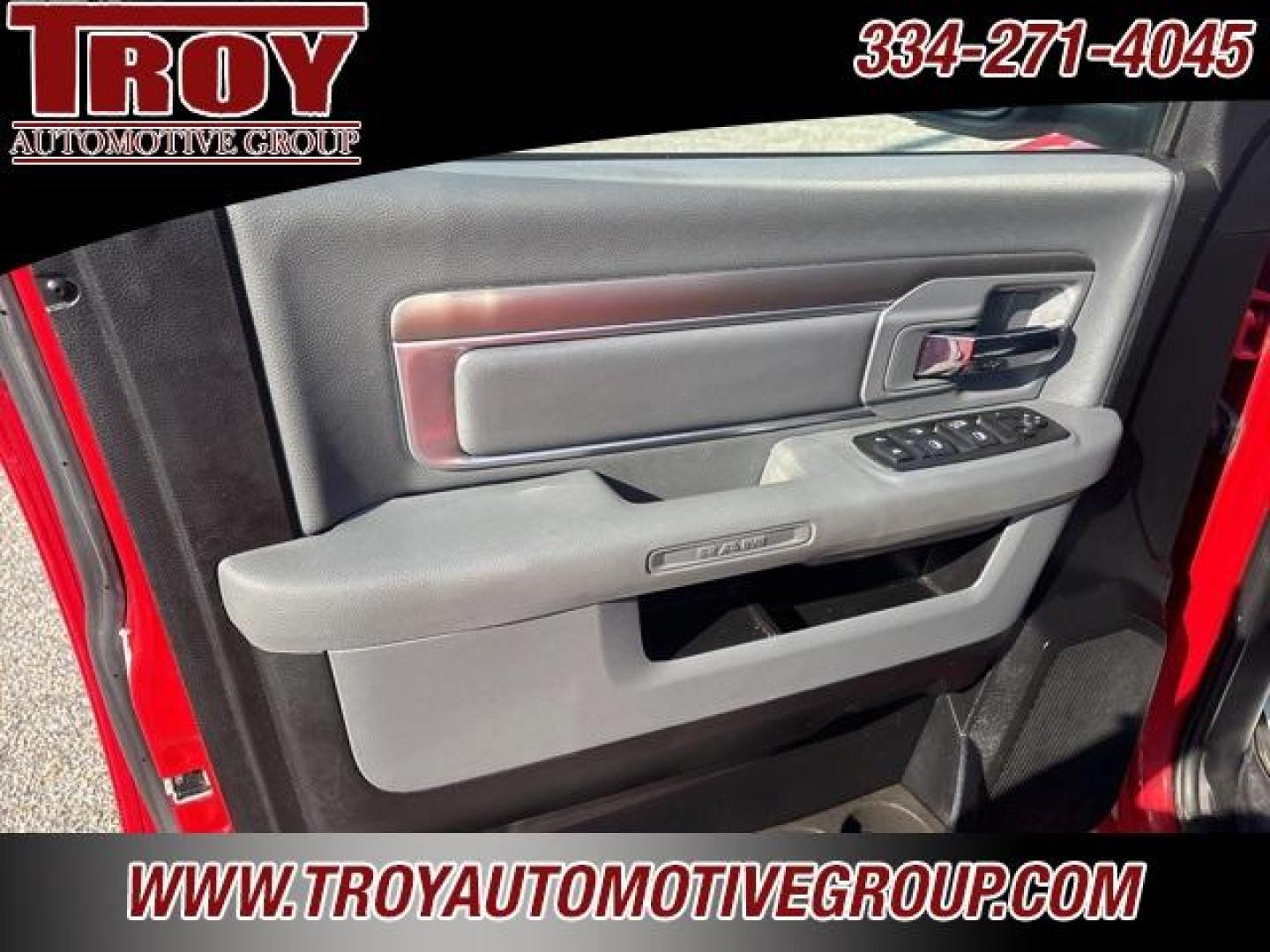 2013 Flame Red Clearcoat /Diesel Gray/Black Ram 1500 SLT (1C6RR6GP5DS) with an 4.7L V8 FFV engine, Automatic transmission, located at 6812 Atlanta Hwy, Montgomery, AL, 36117, (334) 271-4045, 32.382118, -86.178673 - Photo#35
