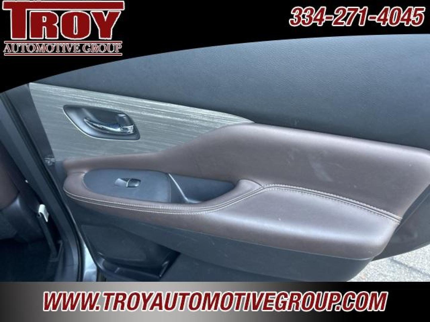 2016 Gun Metallic /Brown Nissan Murano SL (5N1AZ2MG5GN) with an 3.5L V6 DOHC engine, CVT transmission, located at 6812 Atlanta Hwy, Montgomery, AL, 36117, (334) 271-4045, 32.382118, -86.178673 - Photo#26