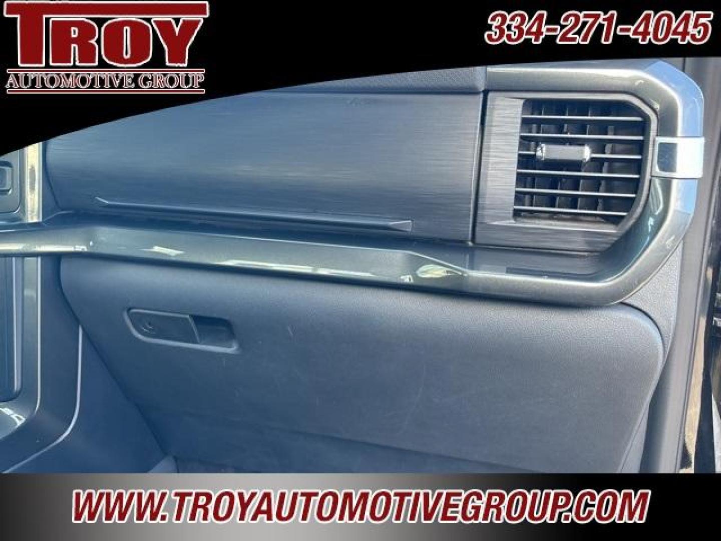 2022 Black Metallic /Black Ford F-150 XLT (1FTFW1E55NF) with an 5.0L V8 engine, Automatic transmission, located at 6812 Atlanta Hwy, Montgomery, AL, 36117, (334) 271-4045, 32.382118, -86.178673 - Photo#61