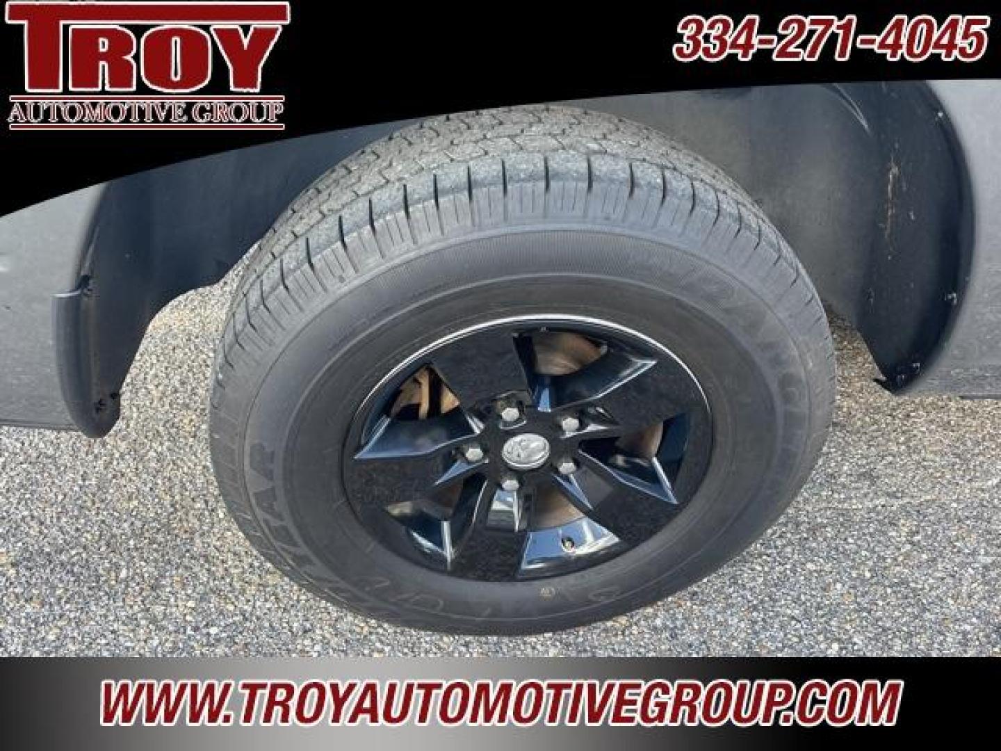 2012 Mineral Gray Metallic Clearcoat /Dark Slate/Medium Graystone Ram 1500 ST (1C6RD6KP1CS) with an 4.7L V8 FFV engine, Automatic transmission, located at 6812 Atlanta Hwy, Montgomery, AL, 36117, (334) 271-4045, 32.382118, -86.178673 - Photo#12