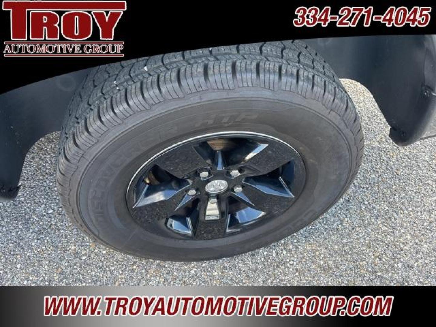 2012 Mineral Gray Metallic Clearcoat /Dark Slate/Medium Graystone Ram 1500 ST (1C6RD6KP1CS) with an 4.7L V8 FFV engine, Automatic transmission, located at 6812 Atlanta Hwy, Montgomery, AL, 36117, (334) 271-4045, 32.382118, -86.178673 - Photo#15
