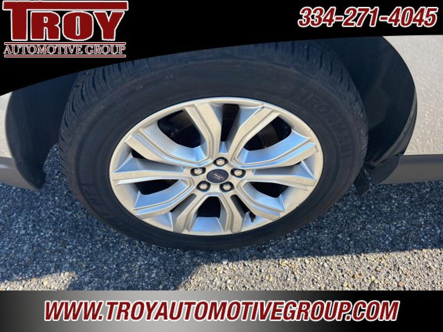 2022 Silver Metallic /Ebony Ford Edge Titanium (2FMPK4K95NB) with an EcoBoost 2.0L I4 GTDi DOHC Turbocharged VCT engine, Automatic transmission, located at 6812 Atlanta Hwy, Montgomery, AL, 36117, (334) 271-4045, 32.382118, -86.178673 - Silver Metallic 2022 Ford Edge Titanium AWD EcoBoost 2.0L I4 GTDi DOHC Turbocharged VCT 8-Speed Automatic<br><br>Financing Available---Top Value for Trades.<br><br>Odometer is 8569 miles below market average! 21/28 City/Highway MPG- Photo#18