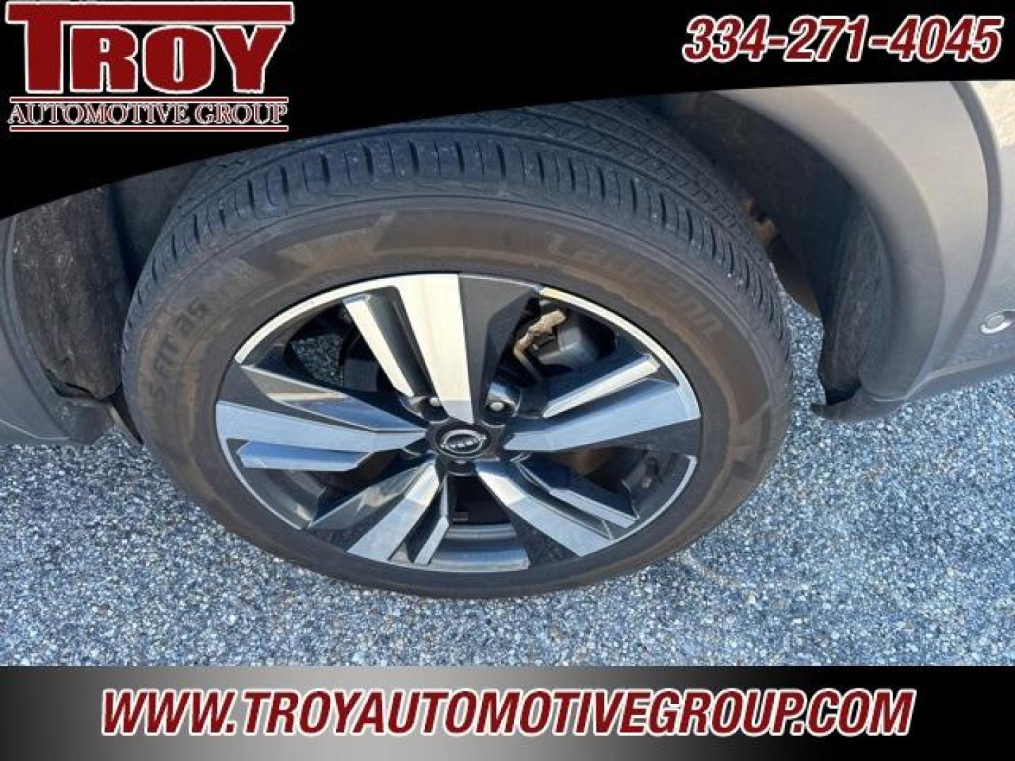 2023 Gun Metallic /Charcoal Nissan Rogue SL (5N1BT3CB8PC) with an 1.5L I3 Turbocharged DOHC 12V LEV3-ULEV50 201hp engine, CVT transmission, located at 6812 Atlanta Hwy, Montgomery, AL, 36117, (334) 271-4045, 32.382118, -86.178673 - Priced below KBB Fair Purchase Price!<br><br>Gun Metallic 2023 Nissan Rogue SL AWD 1.5L I3 Turbocharged DOHC 12V LEV3-ULEV50 201hp CVT with Xtronic<br><br>Financing Available---Top Value for Trades.<br><br>28/34 City/Highway MPG - Photo#15