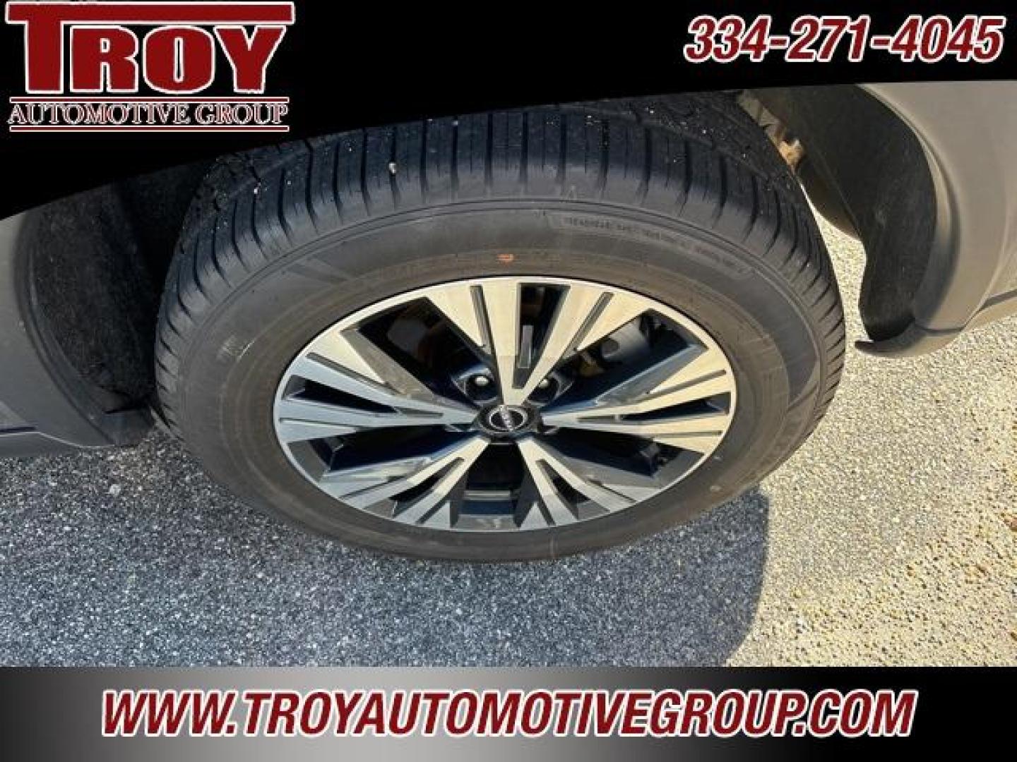 2023 Gun Metallic /Charcoal Nissan Rogue SV (5N1BT3BB8PC) with an 1.5L I3 Turbocharged DOHC 12V LEV3-ULEV50 201hp engine, CVT transmission, located at 6812 Atlanta Hwy, Montgomery, AL, 36117, (334) 271-4045, 32.382118, -86.178673 - Gun Metallic 2023 Nissan Rogue SV AWD 1.5L I3 Turbocharged DOHC 12V LEV3-ULEV50 201hp CVT with Xtronic<br><br>Financing Available---Top Value for Trades.<br><br>28/35 City/Highway MPG - Photo#9