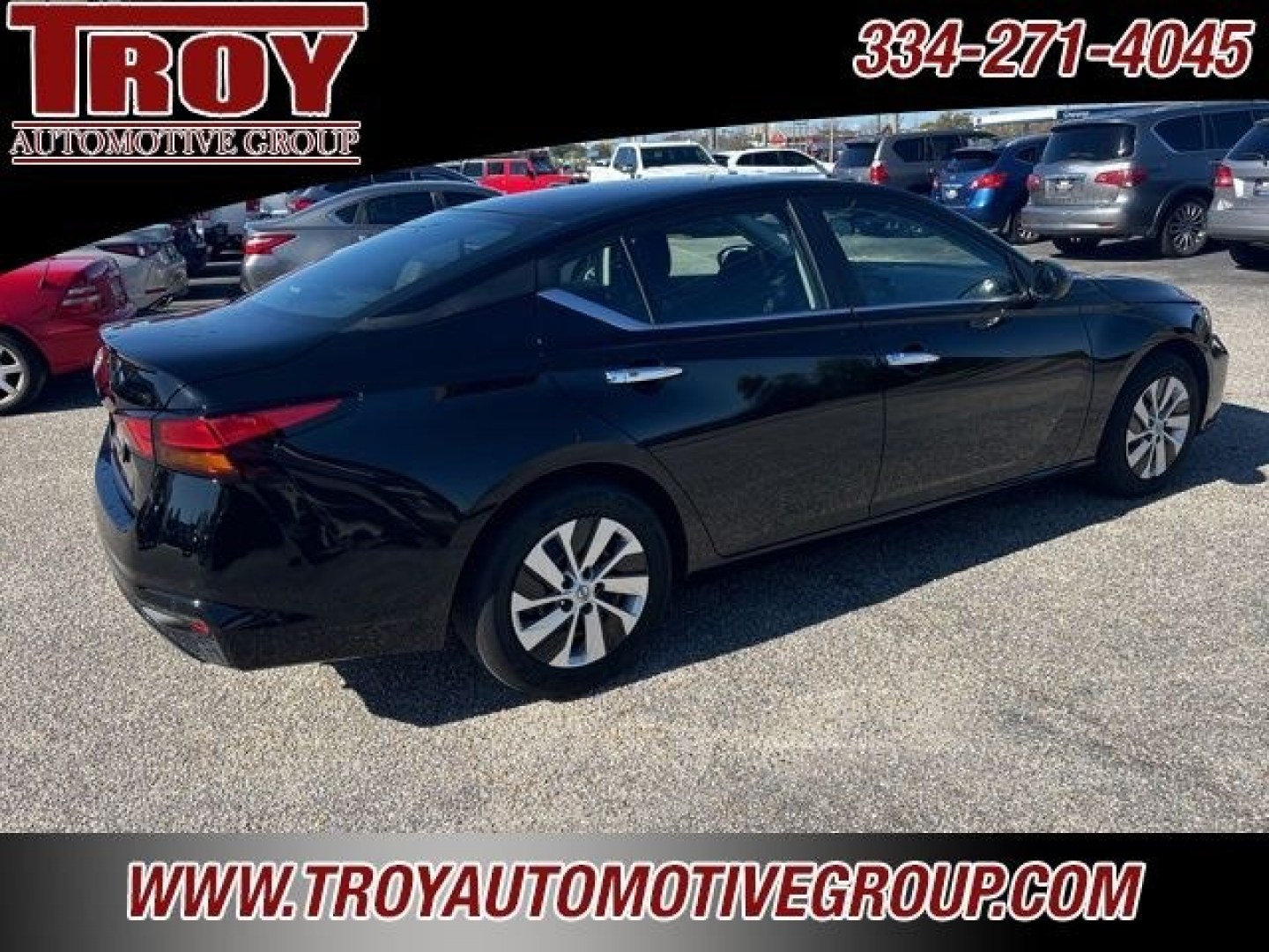 2024 Super Black /Charcoal Nissan Altima 2.5 S (1N4BL4BVXRN) with an 2.5L 4-Cylinder DOHC 16V engine, CVT transmission, located at 6812 Atlanta Hwy, Montgomery, AL, 36117, (334) 271-4045, 32.382118, -86.178673- Photo#8