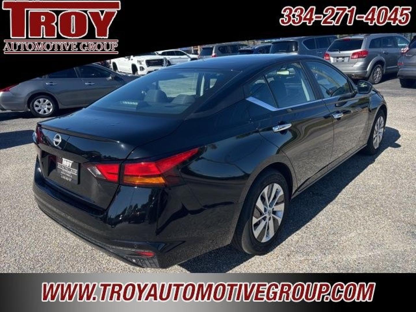 2024 Super Black /Charcoal Nissan Altima 2.5 S (1N4BL4BVXRN) with an 2.5L 4-Cylinder DOHC 16V engine, CVT transmission, located at 6812 Atlanta Hwy, Montgomery, AL, 36117, (334) 271-4045, 32.382118, -86.178673- Photo#9