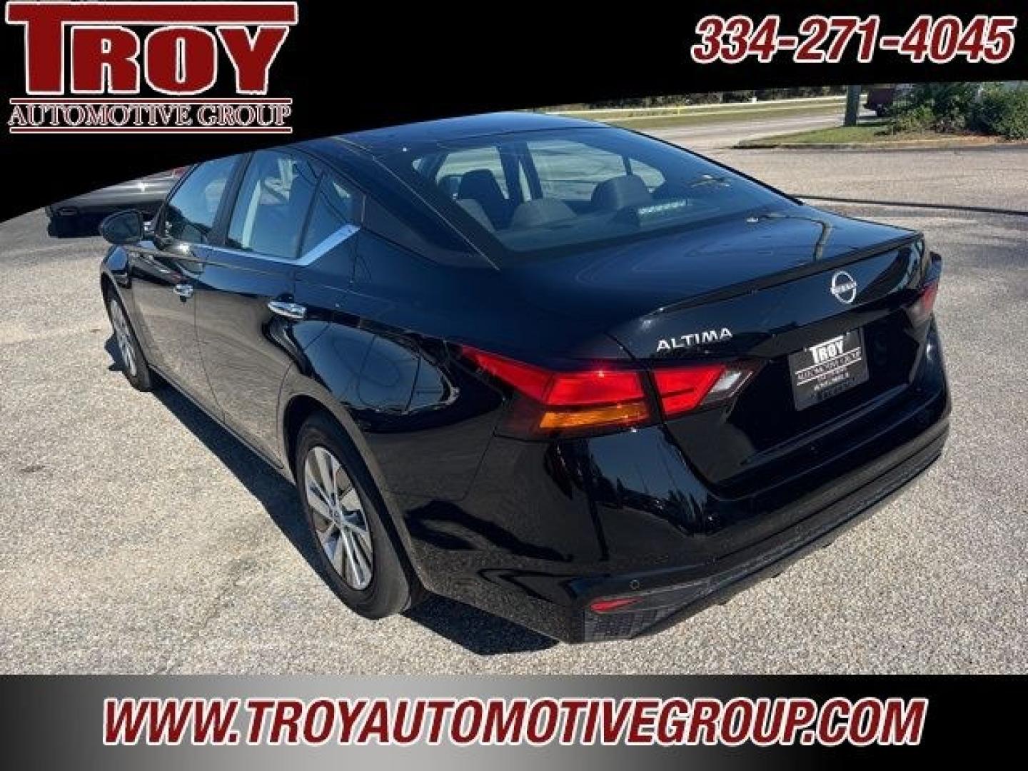 2024 Super Black /Charcoal Nissan Altima 2.5 S (1N4BL4BVXRN) with an 2.5L 4-Cylinder DOHC 16V engine, CVT transmission, located at 6812 Atlanta Hwy, Montgomery, AL, 36117, (334) 271-4045, 32.382118, -86.178673- Photo#11