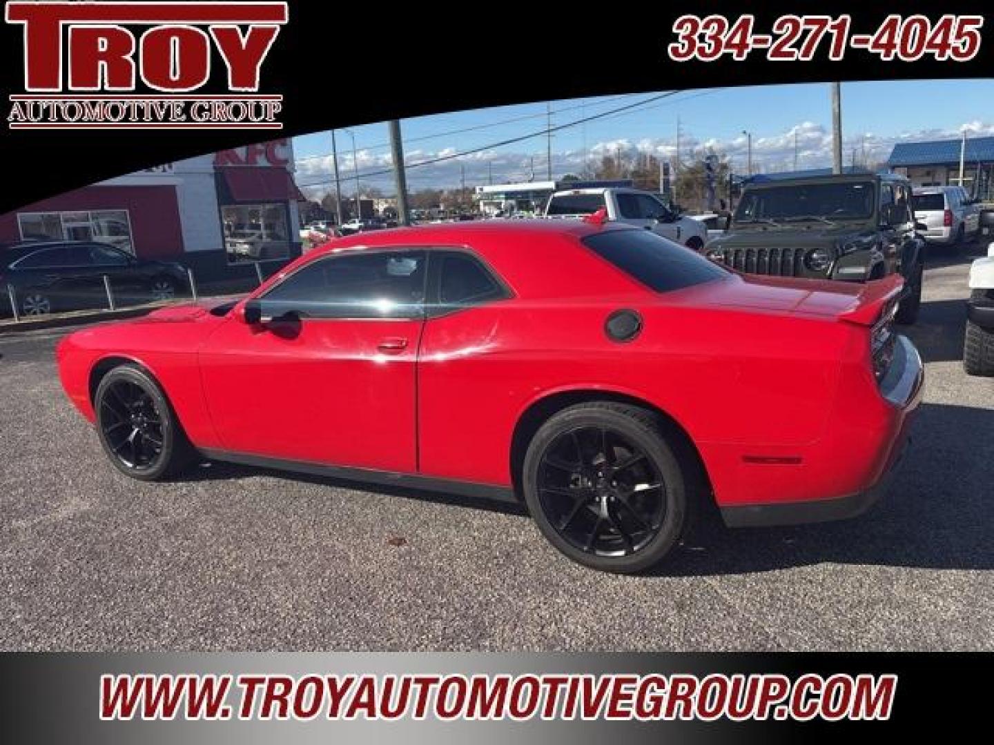 2015 Torred Clearcoat /Pearl/Black Dodge Challenger SXT (2C3CDZBG2FH) with an 3.6L V6 24V VVT engine, Automatic transmission, located at 6812 Atlanta Hwy, Montgomery, AL, 36117, (334) 271-4045, 32.382118, -86.178673 - Photo#55