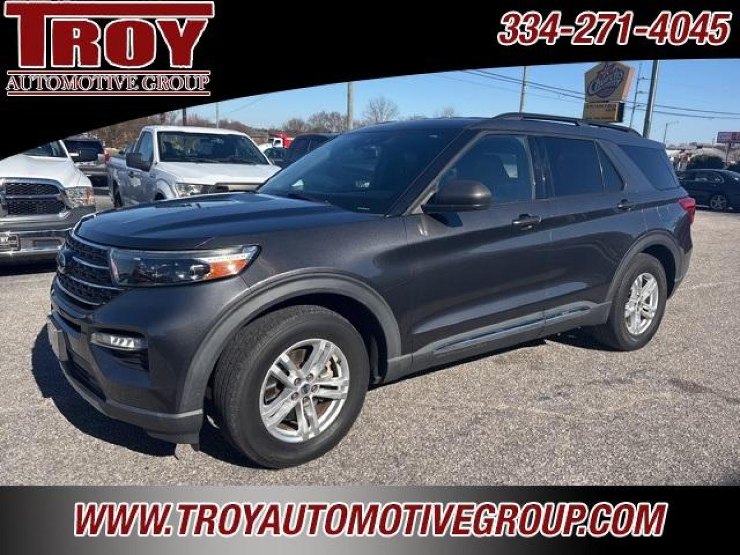 2020 Magnetic /Ebony Ford Explorer XLT (1FMSK7DH8LG) with an 2.3L EcoBoost I-4 engine, Automatic transmission, located at 6812 Atlanta Hwy, Montgomery, AL, 36117, (334) 271-4045, 32.382118, -86.178673 - Photo#4