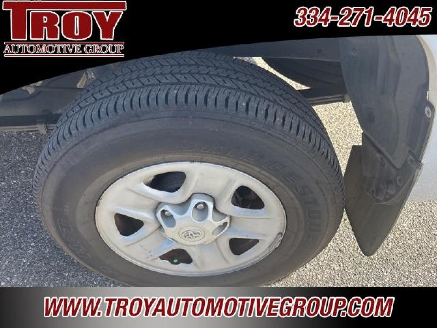 2014 Super White /Black Toyota Tundra SR (5TFRU5F13EX) with an 4.0L V6 DOHC VVT-i 24V engine, Automatic transmission, located at 6812 Atlanta Hwy, Montgomery, AL, 36117, (334) 271-4045, 32.382118, -86.178673 - Photo#18