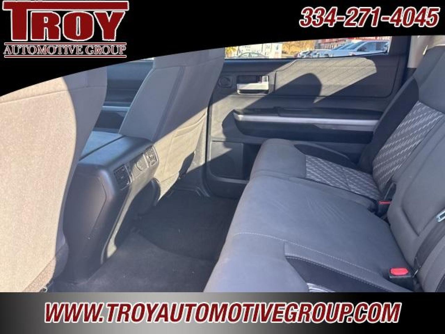 2018 Magnetic Gray Metallic /Graphite Toyota Tundra SR5 (5TFDW5F17JX) with an 5.7L 8-Cylinder SMPI DOHC engine, Automatic transmission, located at 6812 Atlanta Hwy, Montgomery, AL, 36117, (334) 271-4045, 32.382118, -86.178673 - Priced below KBB Fair Purchase Price!<br><br>Magnetic Gray Metallic 2018 Toyota Tundra SR5 4WD 5.7L 8-Cylinder SMPI DOHC 6-Speed Automatic Electronic with Overdrive<br><br>Financing Available---Top Value for Trades.<br><br><br>Awards:<br> * 2018 KBB.com Best Resale Value Awards * 2018 KBB.com 10 - Photo#25