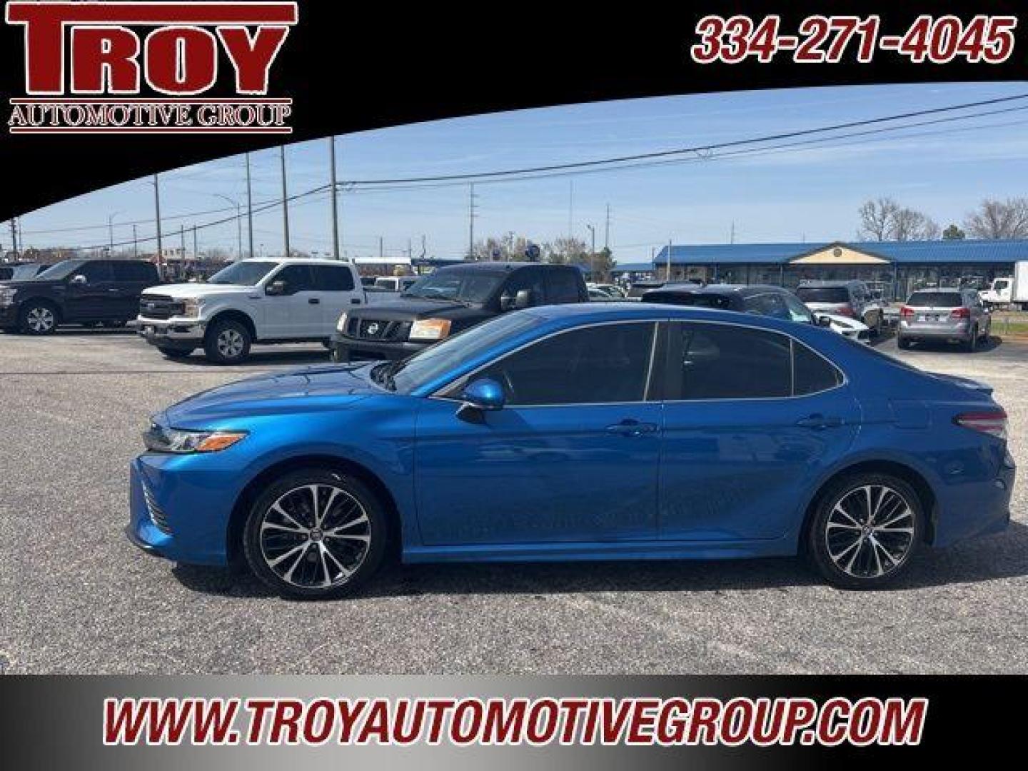2019 Galactic Aqua Mica /Black Toyota Camry SE (4T1B11HK6KU) with an 2.5L I4 DOHC 16V engine, Automatic transmission, located at 6812 Atlanta Hwy, Montgomery, AL, 36117, (334) 271-4045, 32.382118, -86.178673 - Photo#1
