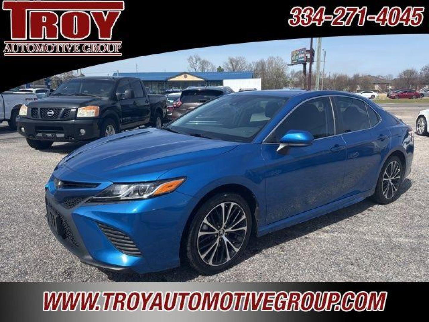 2019 Galactic Aqua Mica /Black Toyota Camry SE (4T1B11HK6KU) with an 2.5L I4 DOHC 16V engine, Automatic transmission, located at 6812 Atlanta Hwy, Montgomery, AL, 36117, (334) 271-4045, 32.382118, -86.178673 - Photo#3