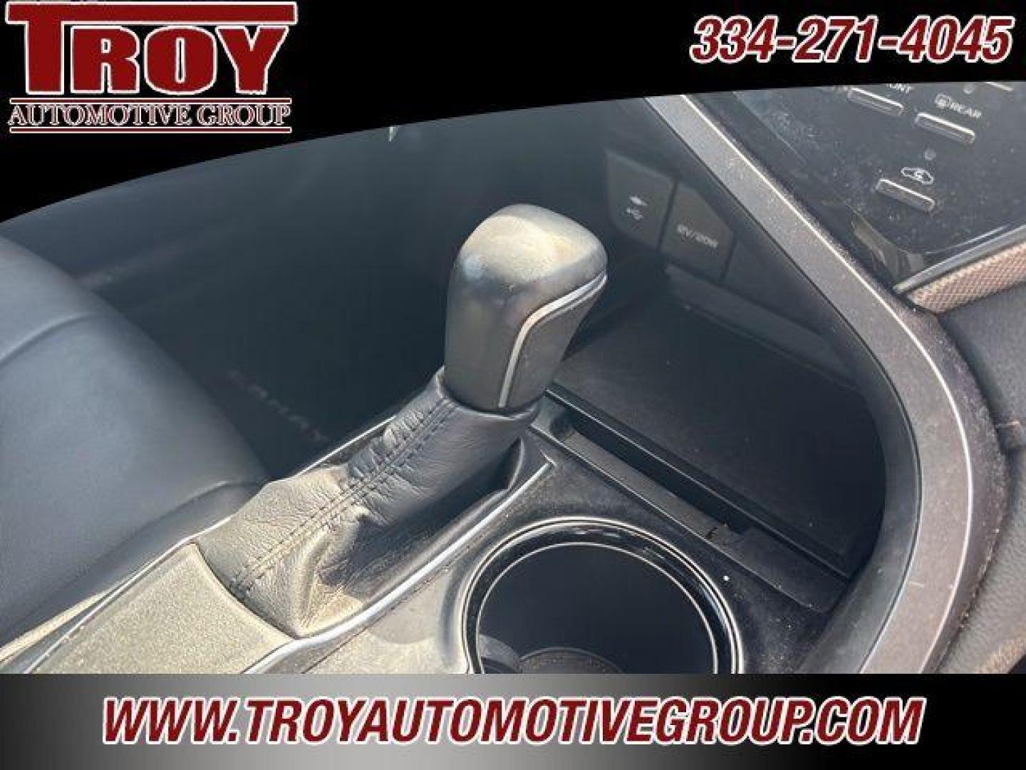 2019 Galactic Aqua Mica /Black Toyota Camry SE (4T1B11HK6KU) with an 2.5L I4 DOHC 16V engine, Automatic transmission, located at 6812 Atlanta Hwy, Montgomery, AL, 36117, (334) 271-4045, 32.382118, -86.178673 - Photo#26