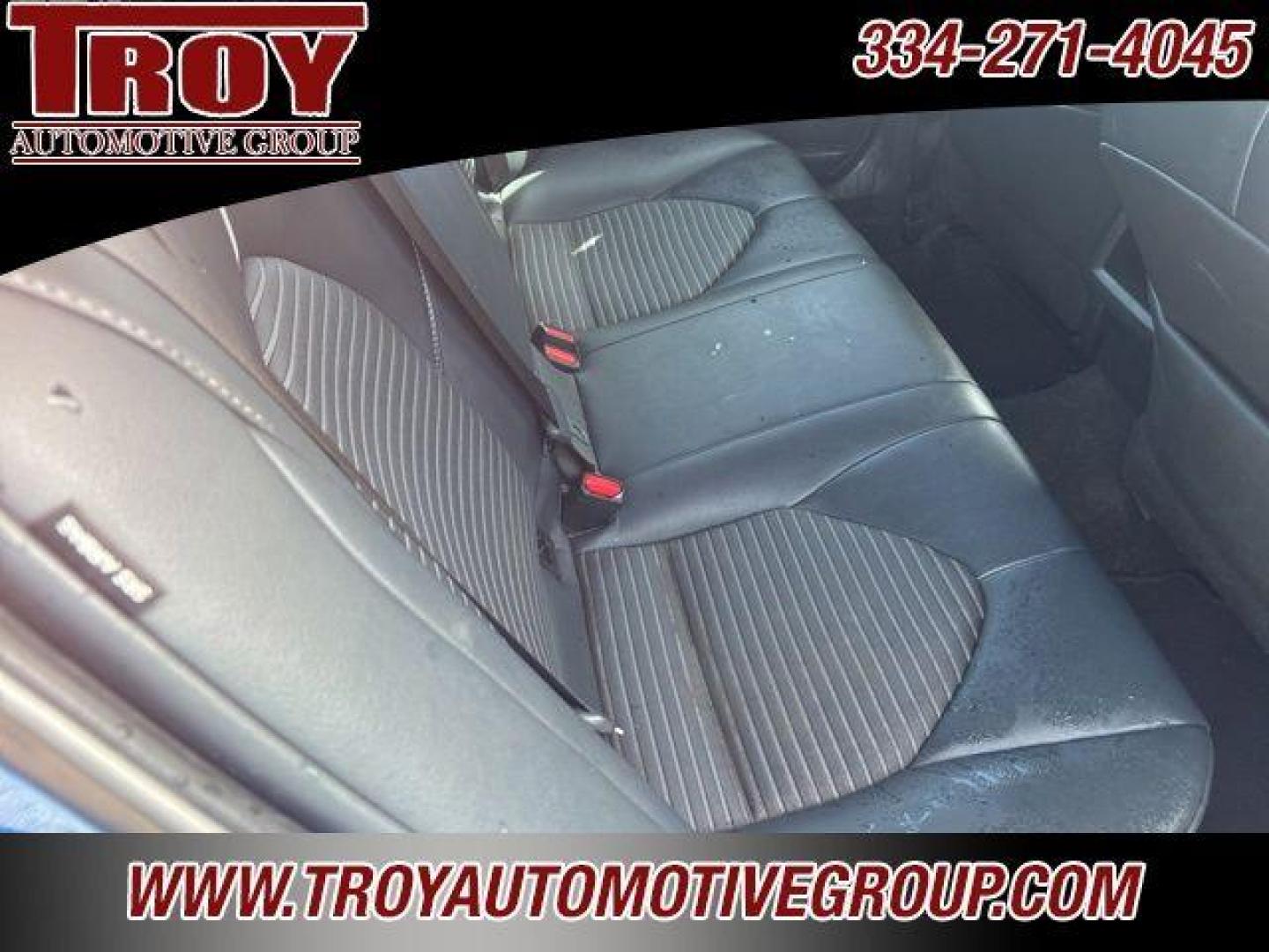 2019 Galactic Aqua Mica /Black Toyota Camry SE (4T1B11HK6KU) with an 2.5L I4 DOHC 16V engine, Automatic transmission, located at 6812 Atlanta Hwy, Montgomery, AL, 36117, (334) 271-4045, 32.382118, -86.178673 - Photo#31