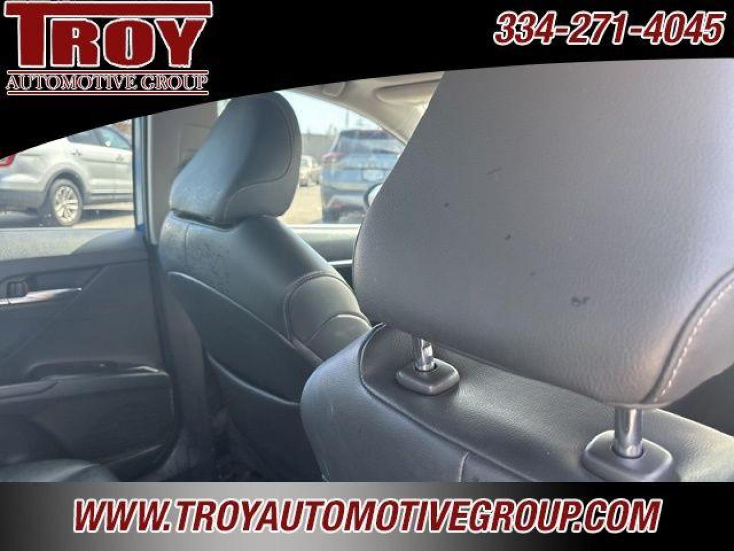 2019 Galactic Aqua Mica /Black Toyota Camry SE (4T1B11HK6KU) with an 2.5L I4 DOHC 16V engine, Automatic transmission, located at 6812 Atlanta Hwy, Montgomery, AL, 36117, (334) 271-4045, 32.382118, -86.178673 - Photo#32