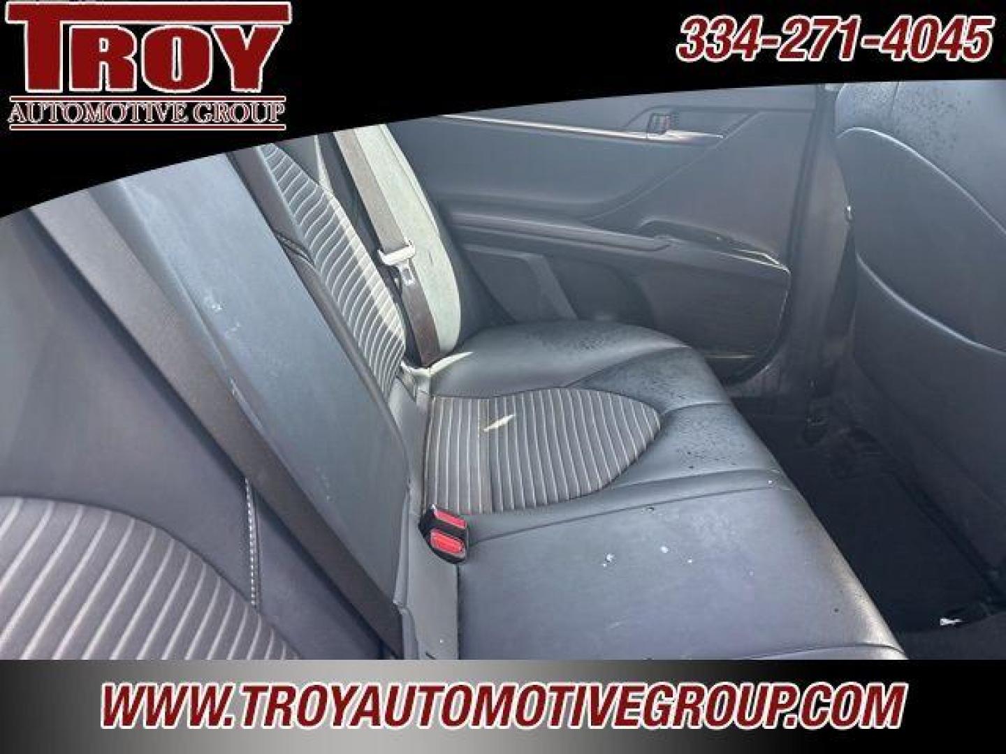 2019 Galactic Aqua Mica /Black Toyota Camry SE (4T1B11HK6KU) with an 2.5L I4 DOHC 16V engine, Automatic transmission, located at 6812 Atlanta Hwy, Montgomery, AL, 36117, (334) 271-4045, 32.382118, -86.178673 - Photo#33