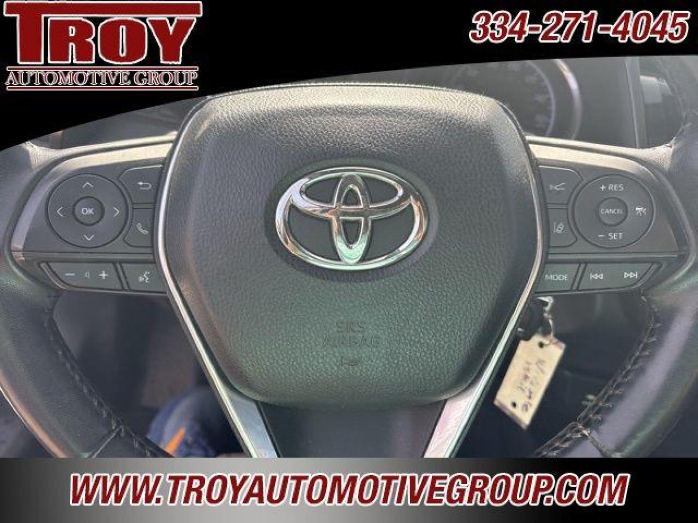 2019 Galactic Aqua Mica /Black Toyota Camry SE (4T1B11HK6KU) with an 2.5L I4 DOHC 16V engine, Automatic transmission, located at 6812 Atlanta Hwy, Montgomery, AL, 36117, (334) 271-4045, 32.382118, -86.178673 - Photo#39