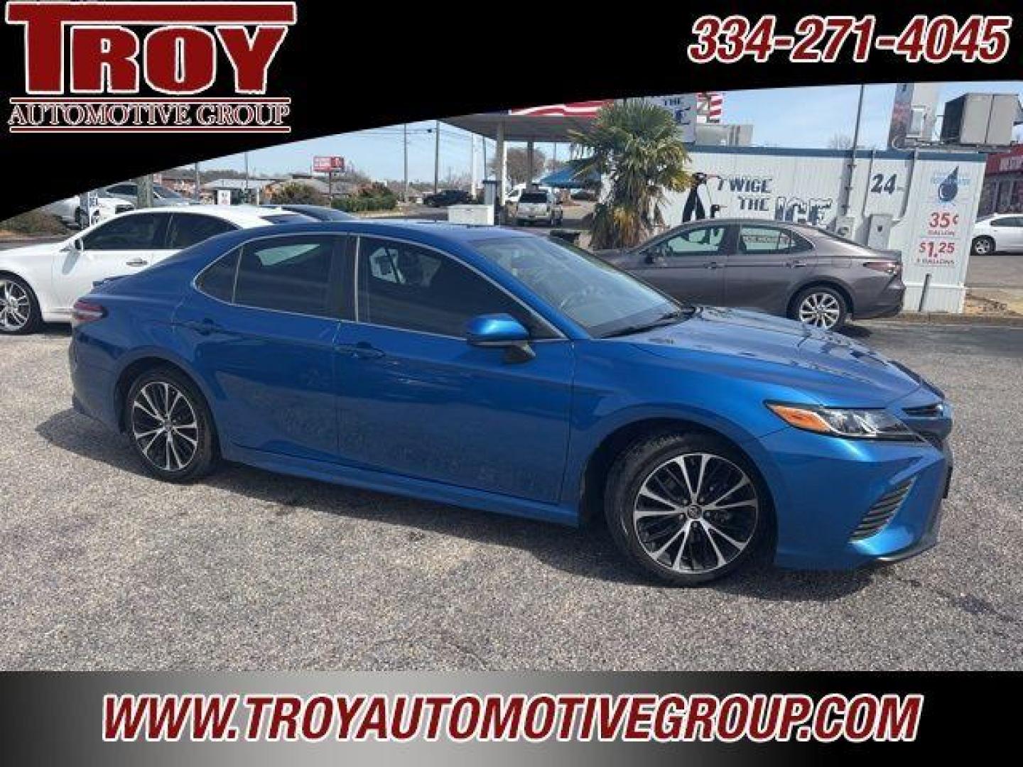 2019 Galactic Aqua Mica /Black Toyota Camry SE (4T1B11HK6KU) with an 2.5L I4 DOHC 16V engine, Automatic transmission, located at 6812 Atlanta Hwy, Montgomery, AL, 36117, (334) 271-4045, 32.382118, -86.178673 - Photo#48