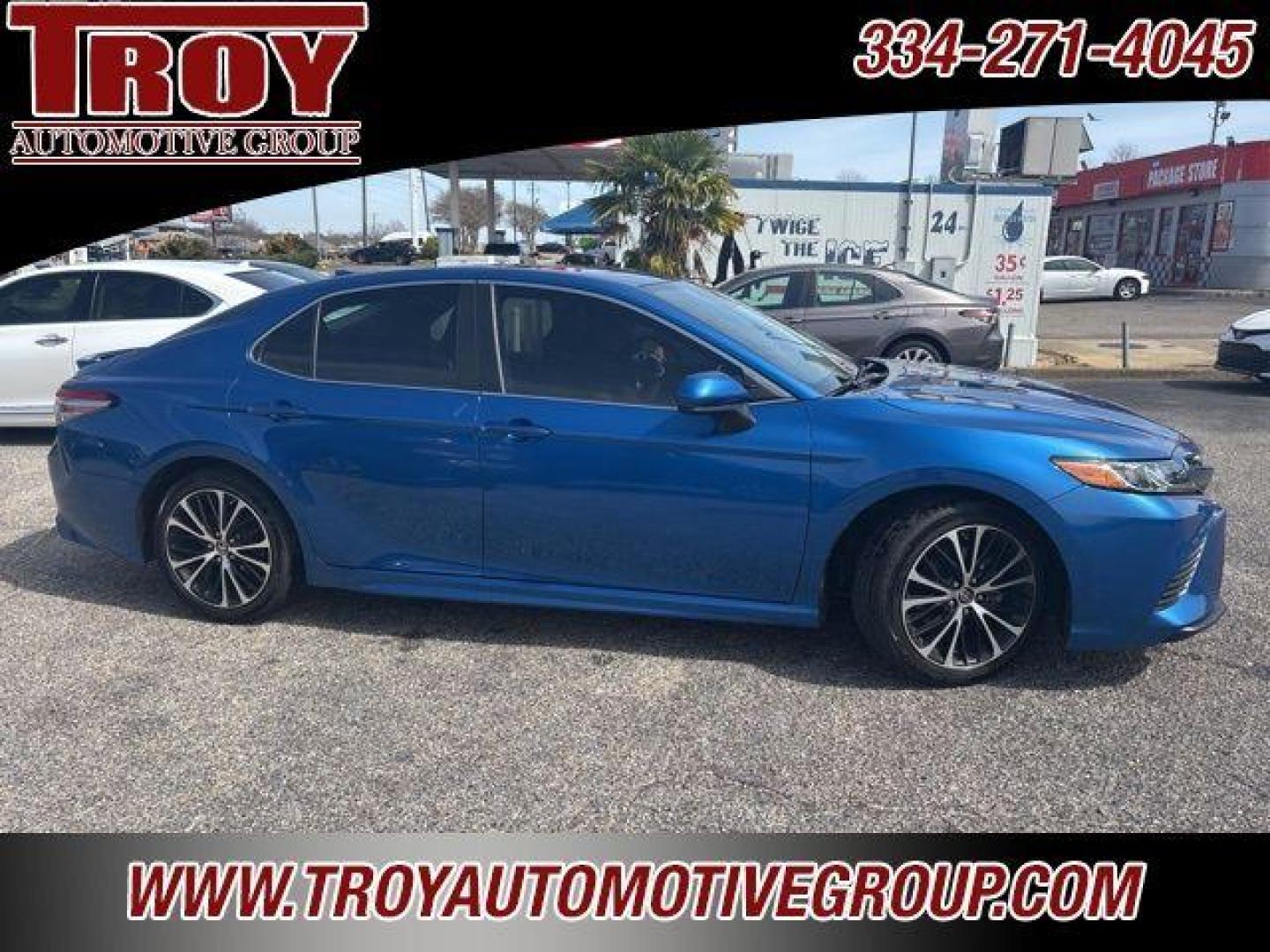 2019 Galactic Aqua Mica /Black Toyota Camry SE (4T1B11HK6KU) with an 2.5L I4 DOHC 16V engine, Automatic transmission, located at 6812 Atlanta Hwy, Montgomery, AL, 36117, (334) 271-4045, 32.382118, -86.178673 - Photo#49