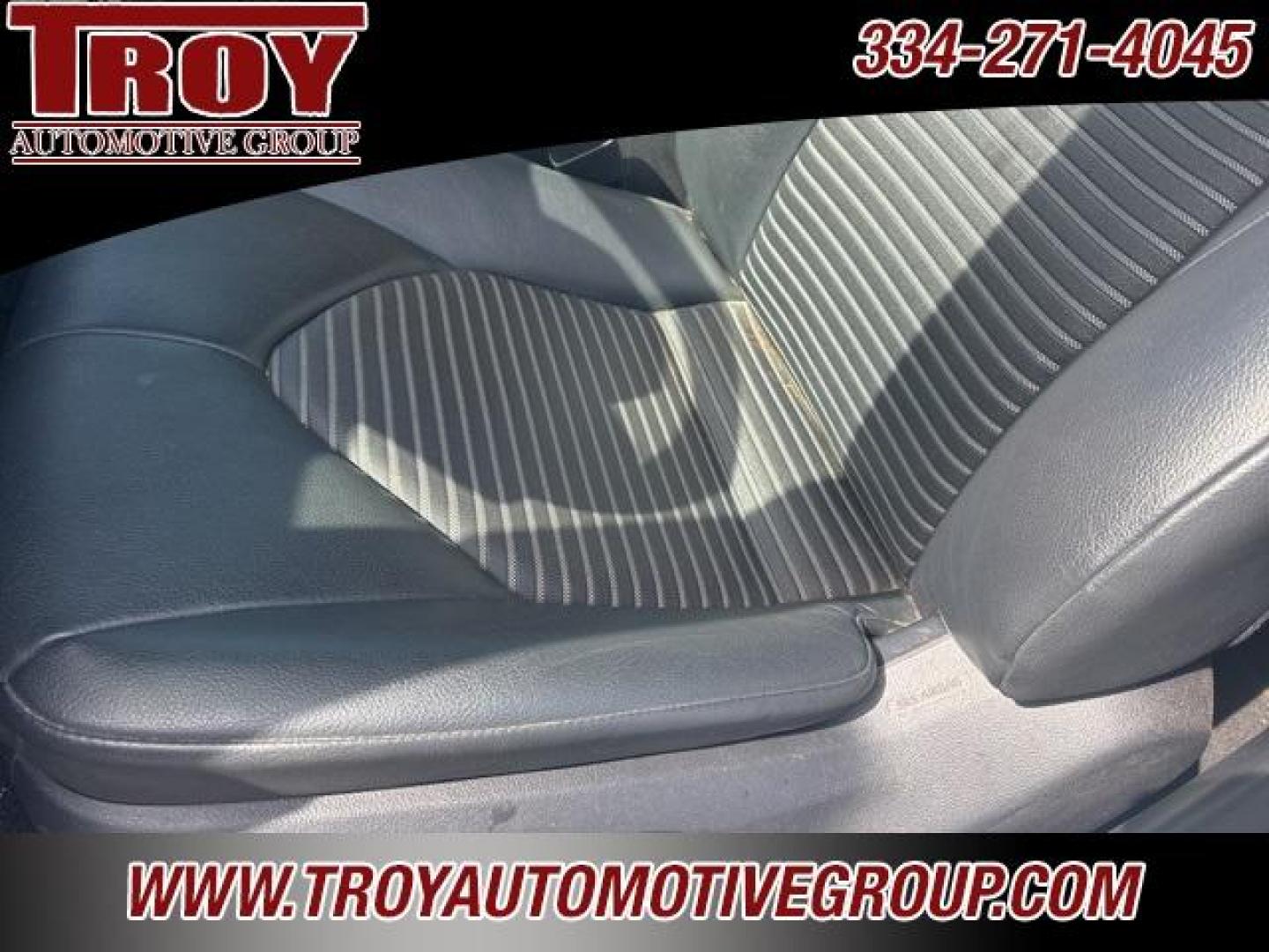 2019 Galactic Aqua Mica /Black Toyota Camry SE (4T1B11HK6KU) with an 2.5L I4 DOHC 16V engine, Automatic transmission, located at 6812 Atlanta Hwy, Montgomery, AL, 36117, (334) 271-4045, 32.382118, -86.178673 - 1-Owner!!<br>Power Sunroof!! - Photo#36