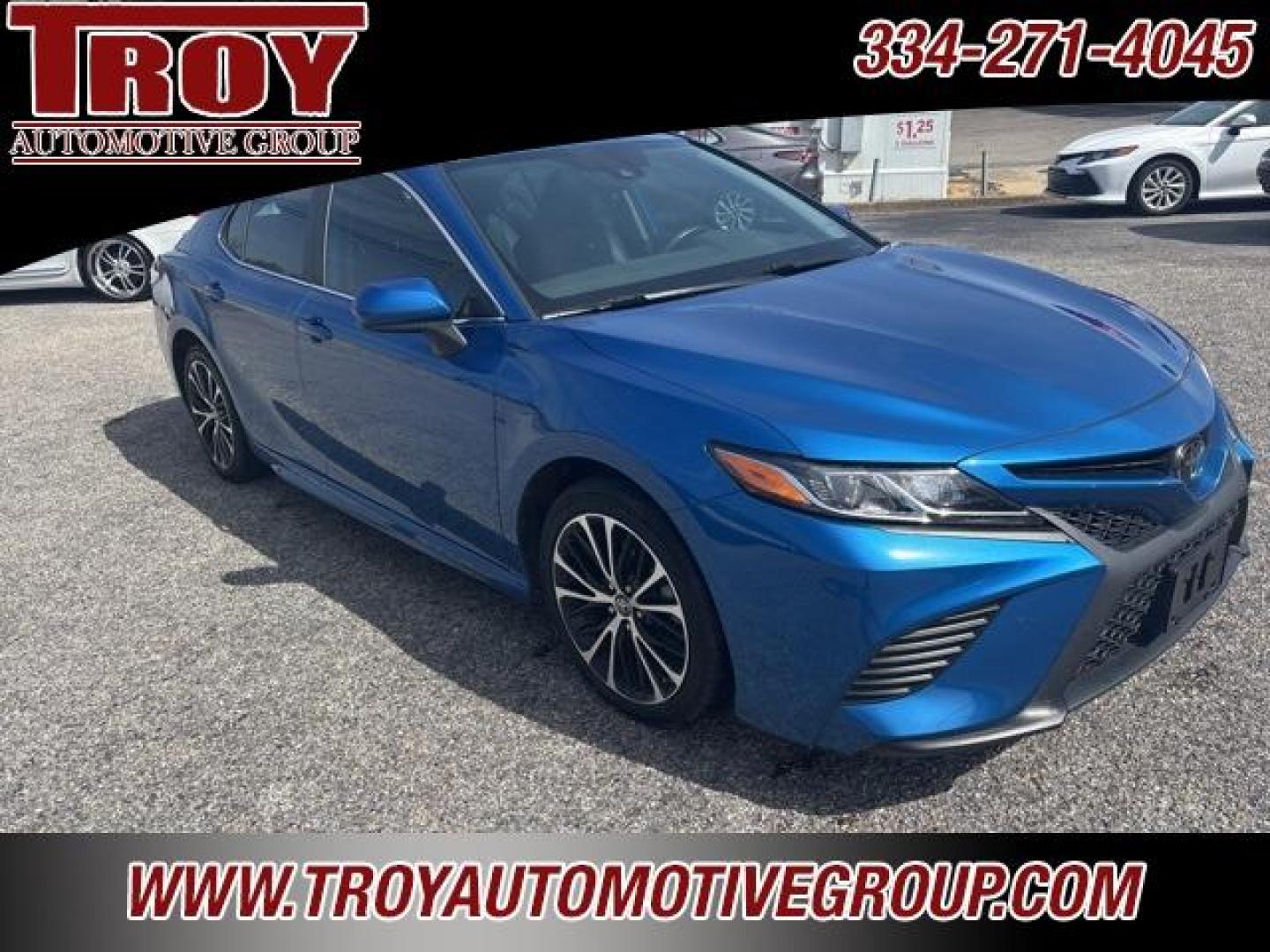 2019 Galactic Aqua Mica /Black Toyota Camry SE (4T1B11HK6KU) with an 2.5L I4 DOHC 16V engine, Automatic transmission, located at 6812 Atlanta Hwy, Montgomery, AL, 36117, (334) 271-4045, 32.382118, -86.178673 - 1-Owner!!<br>Power Sunroof!! - Photo#8