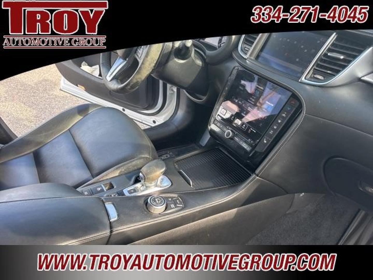 2020 Lunar White /Graphite INFINITI QX50 LUXE (3PCAJ5M1XLF) with an I4 engine, CVT transmission, located at 6812 Atlanta Hwy, Montgomery, AL, 36117, (334) 271-4045, 32.382118, -86.178673 - Photo#33